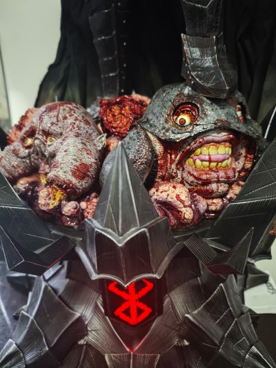 MMBR-02 剑风传奇 格斯 狂战士盔甲 解放版