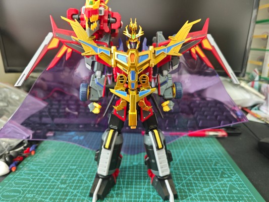 MODEROID  SSSS.电光机王 古立特骑士 与 煌翼炎龙