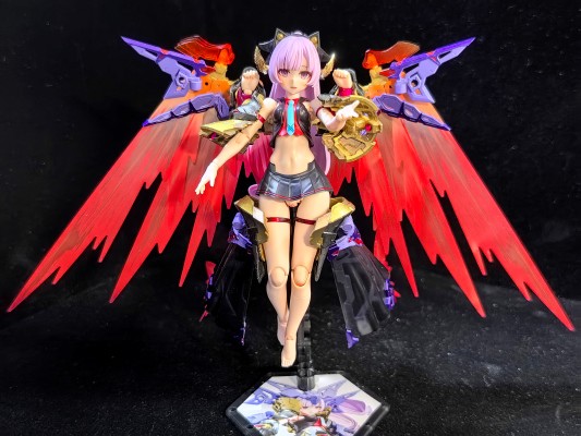 HG 1/144 黑骑士小队 神鸟