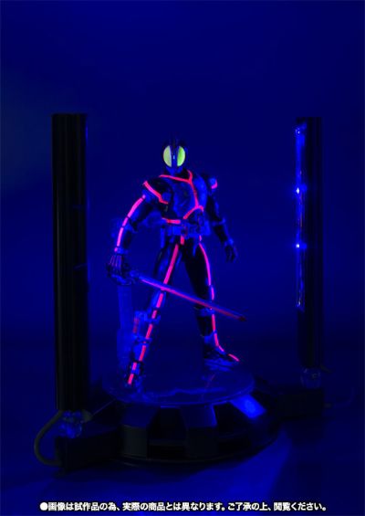 S.H.Figuarts 假面骑士555 荧光底座套装