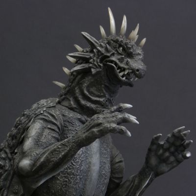 东宝30CM系列 巴朗（1958版）黑白色版 少年ric限定商品