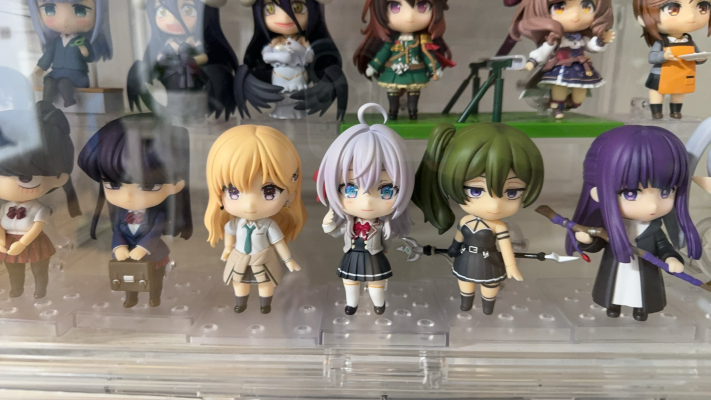 粘土人#2576 不时用俄语小声说真心话的邻桌艾莉同学 艾莉