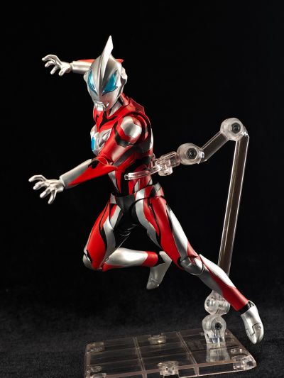 S.H.Figuarts 捷德奥特曼 原始形态（新生代之星）（暂译）