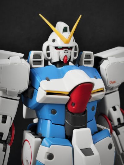 MG  1/100   V高达  Ka版