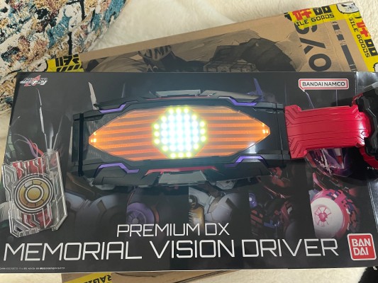 PREMIUM DX 纪念收藏版幻象驱动器与高级腰带条