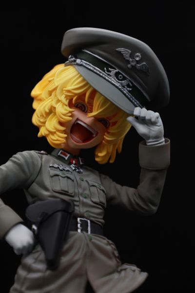 胸像 幼女战记 	谭雅·冯·提古雷查夫