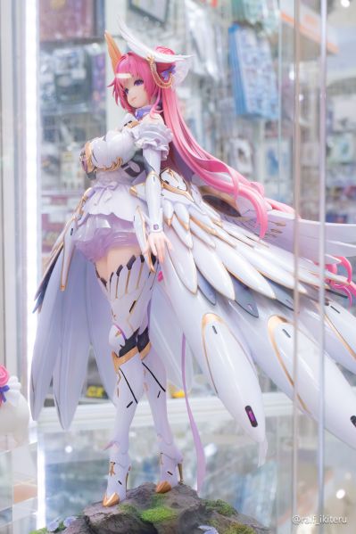 胜利女神：妮姬 桃乐丝