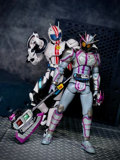 S.H.Figuarts 假面骑士马赫 平成世代版