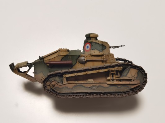 1/35 法国FT-17轻型坦克 铆接炮塔型