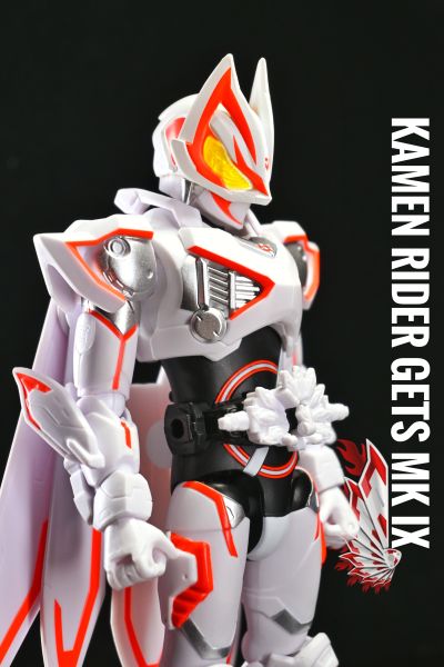 S.H.Figuarts 假面骑士极狐九尾