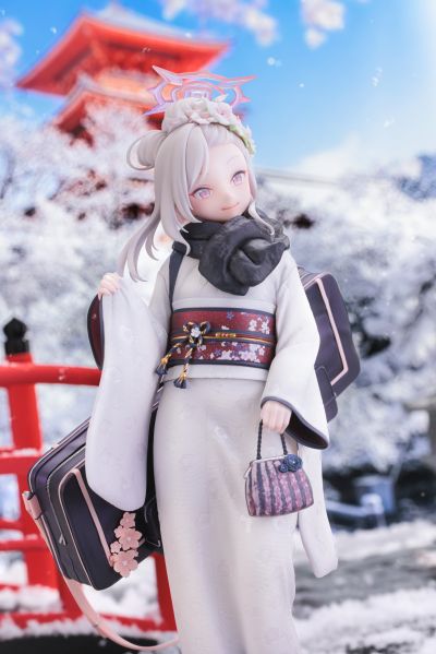 蔚蓝档案 浅黄睦月（正月）