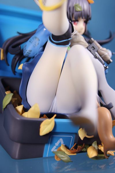 蔚蓝档案 霞泽美游 小心谨慎的观察