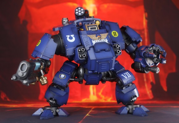 战锤:荷鲁斯之乱 帝国之拳 铁骑终结者军团 装备锁链拳套的铁骑终结者