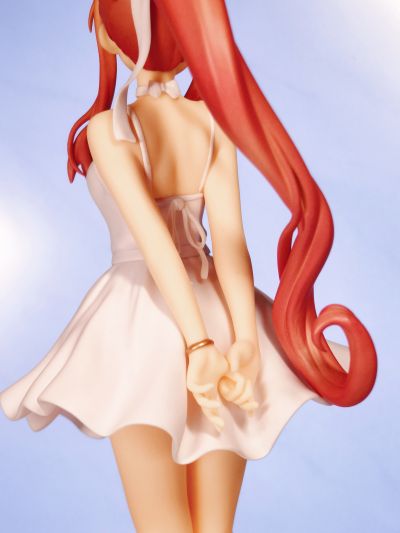 POP UP PARADE 心跳文艺部 莫妮卡 礼服