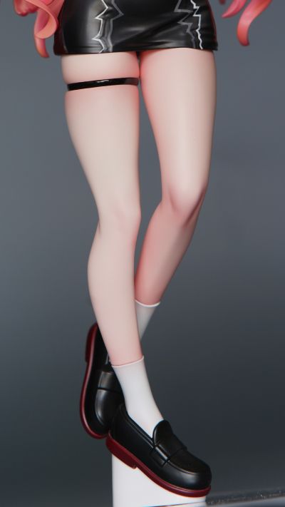 蔚蓝档案 夜樱绮良良 模型套件