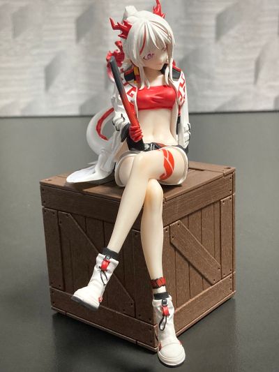 明日方舟  压泡面人偶—年·能量联结款—