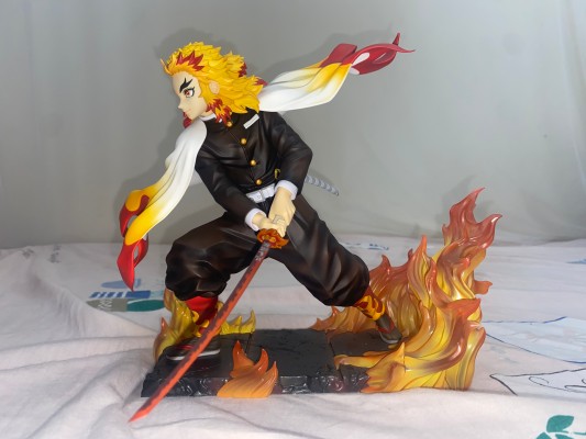 ARTFX J 鬼灭之刃  炼狱杏寿郎