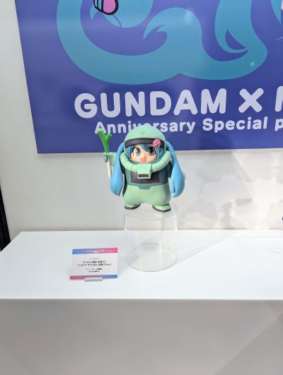 高达45周年×初音未来 扎古谷努咪 [初音未来版]