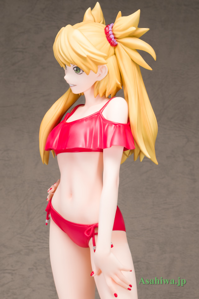 龙与魔女 妮内·斯邦库尔 泳装版