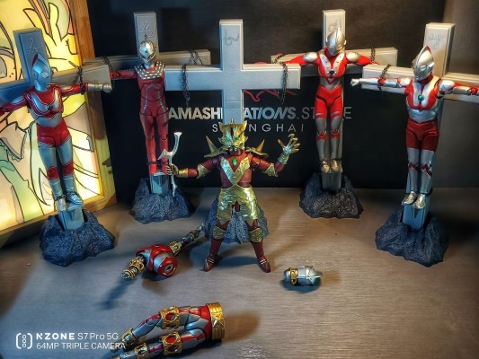S.H.Figuarts 艾斯杀手 剧中版豪华套装