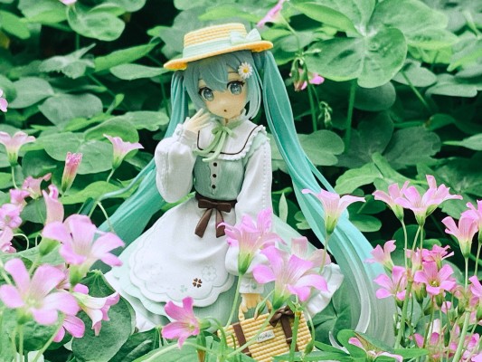 艺术家杰作+ 初音未来生日会2025  〜生日会造型〜