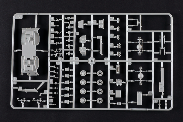 编号：07442 1/72 装甲车辆系列 美国LAV-150型轮式装甲车90mm炮