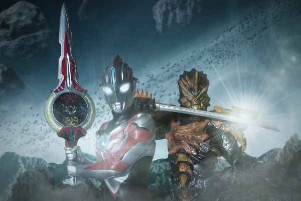 特大英雄系列 欧布奥特曼