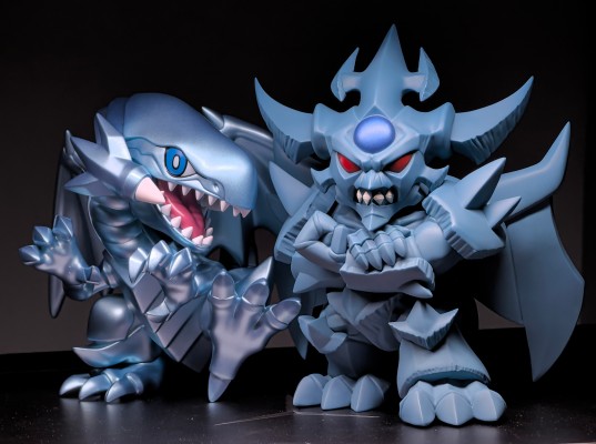 MEGA TOON 游戏王系列  青眼白龙