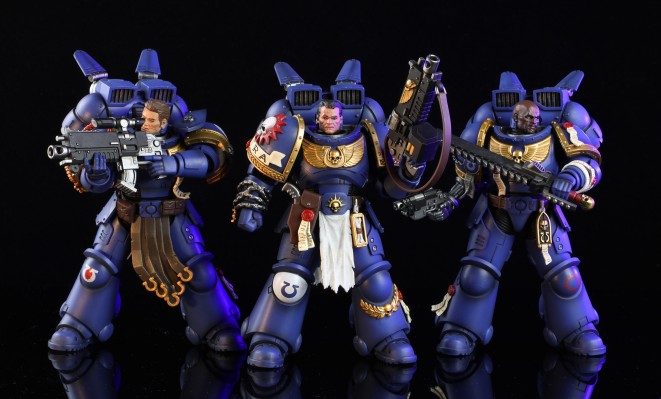 战锤40000 帝国之拳 救赎者无畏机甲