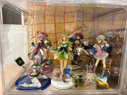 黄昏天空之炼金术士 爱丝卡