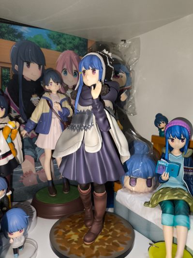 摇曳露营△ 志摩凛 四尾连湖营地