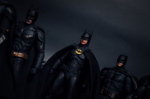 S.H.Figuarts  电影闪电侠 蝙蝠侠