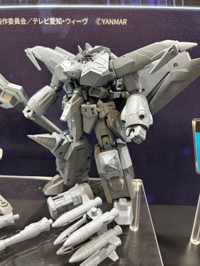 TOYRISE  我王战牙