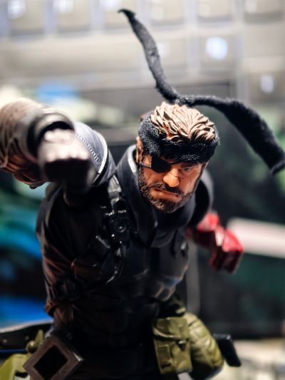 Vulcanlog(ヴァルカン-ログ) 004 ヴェノム・スネーク スニーKINGスーツver.