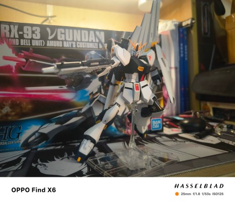 HGUC 1/144 机动战士高达 逆袭的夏亚  Nu高达