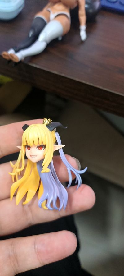 HENTAI ACTION 魅魔女王VS杂鱼哥布林 魅魔女王 莉兹贝特 ～褐色～