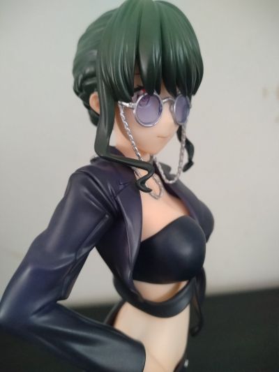 古立特宇宙 x ZOZOTOWN 黑衣系列 新条茜