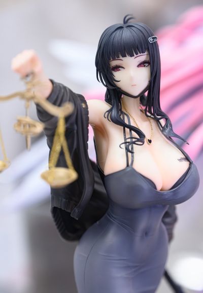 胜利女神：妮姬 D：杀手妻子