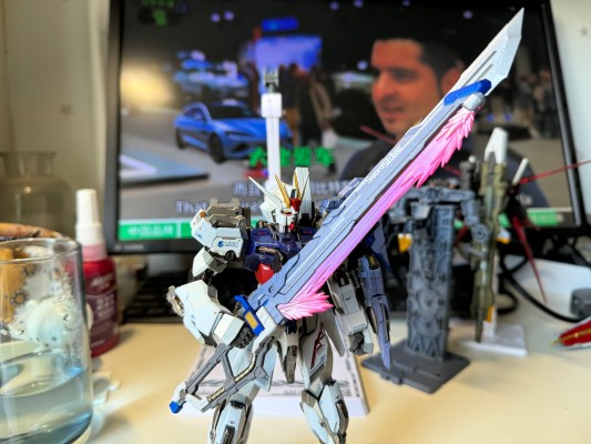 METAL BUILD 机动战士高达SEED 巨剑强袭装备 -METAL BUILD系列十周年纪念版-