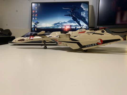 DX超合金 超时空要塞Plus YF-19 全装备型