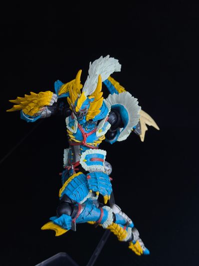 山口式转轮科技   怪物猎人系列  猎人男剑士 雷狼龙装 (新版)