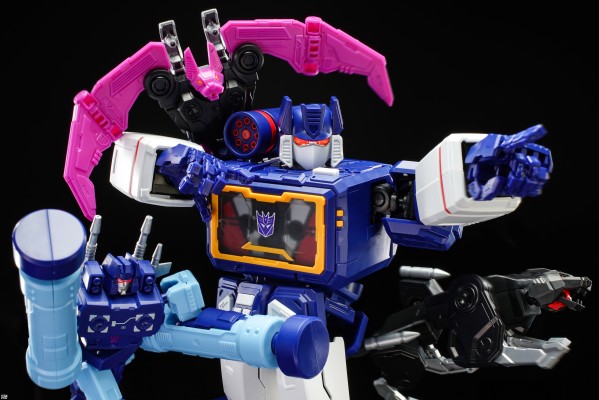 布鲁可变形金刚传奇版 声波