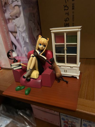 シュレディンガーの猫耳少女 西尔维娅・伊维凯の考察 