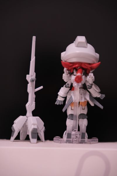 角色机甲仔 斯莱塔·墨丘利【凯列班高达】