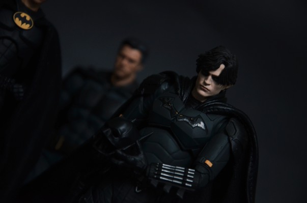 S.H.Figuarts  电影闪电侠 蝙蝠侠