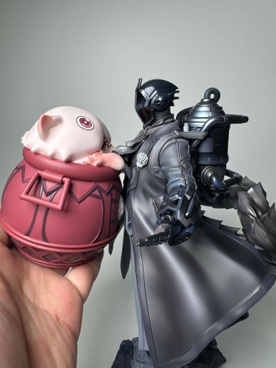 来自深渊 烈日的黄金乡 软胶玩偶~壶米蒂~