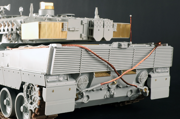 编号：00966 1/16 装甲车辆系列 德国豹2A6主战坦克