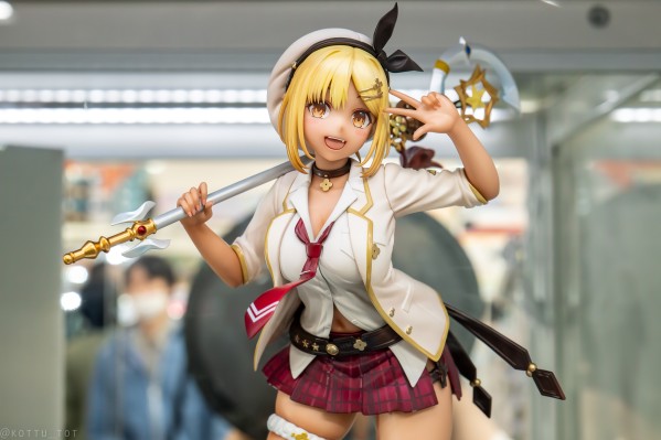 蕾斯莱莉娅娜的炼金工房 ～忘却的炼金术与极夜的解放者～ 莱莎 蕾斯莱莉学园