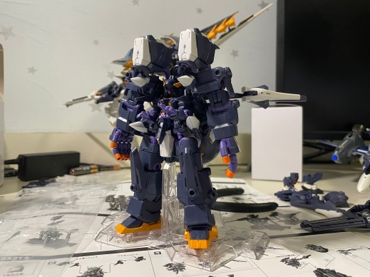 机动战士高达 重装×重奏 EX35 高达TR-6 [女王] 全装甲形态