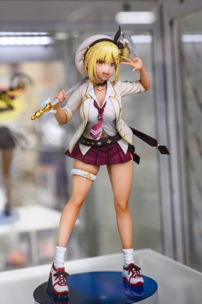 蕾斯莱莉娅娜的炼金工房 ～忘却的炼金术与极夜的解放者～ 莱莎 蕾斯莱莉学园